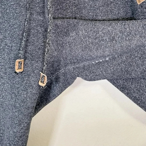 Tentree Women's Bamone Sweatpants Black Heather Color - Picture 14 of 14